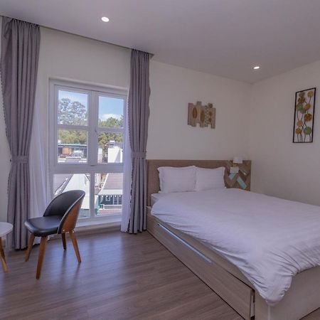 Vy Anh Hotel Далат Екстер'єр фото